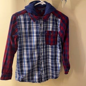 TOMMY HILFIGER BUTTON DOWN FLANNEL HOODIE
